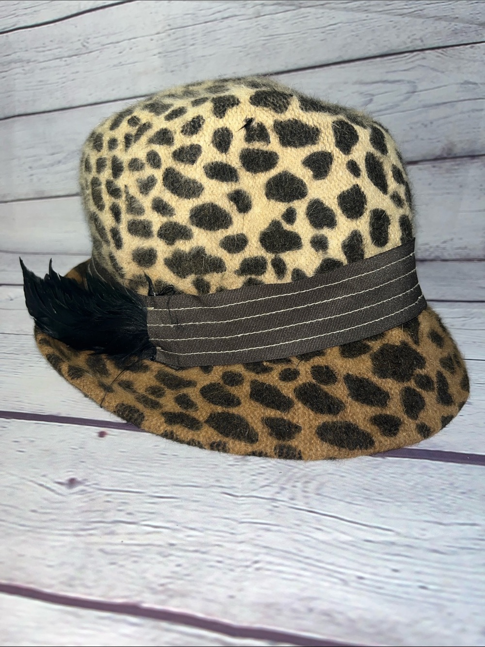 Leopard Print Wool Blend Beret Hat - Brown/Cream